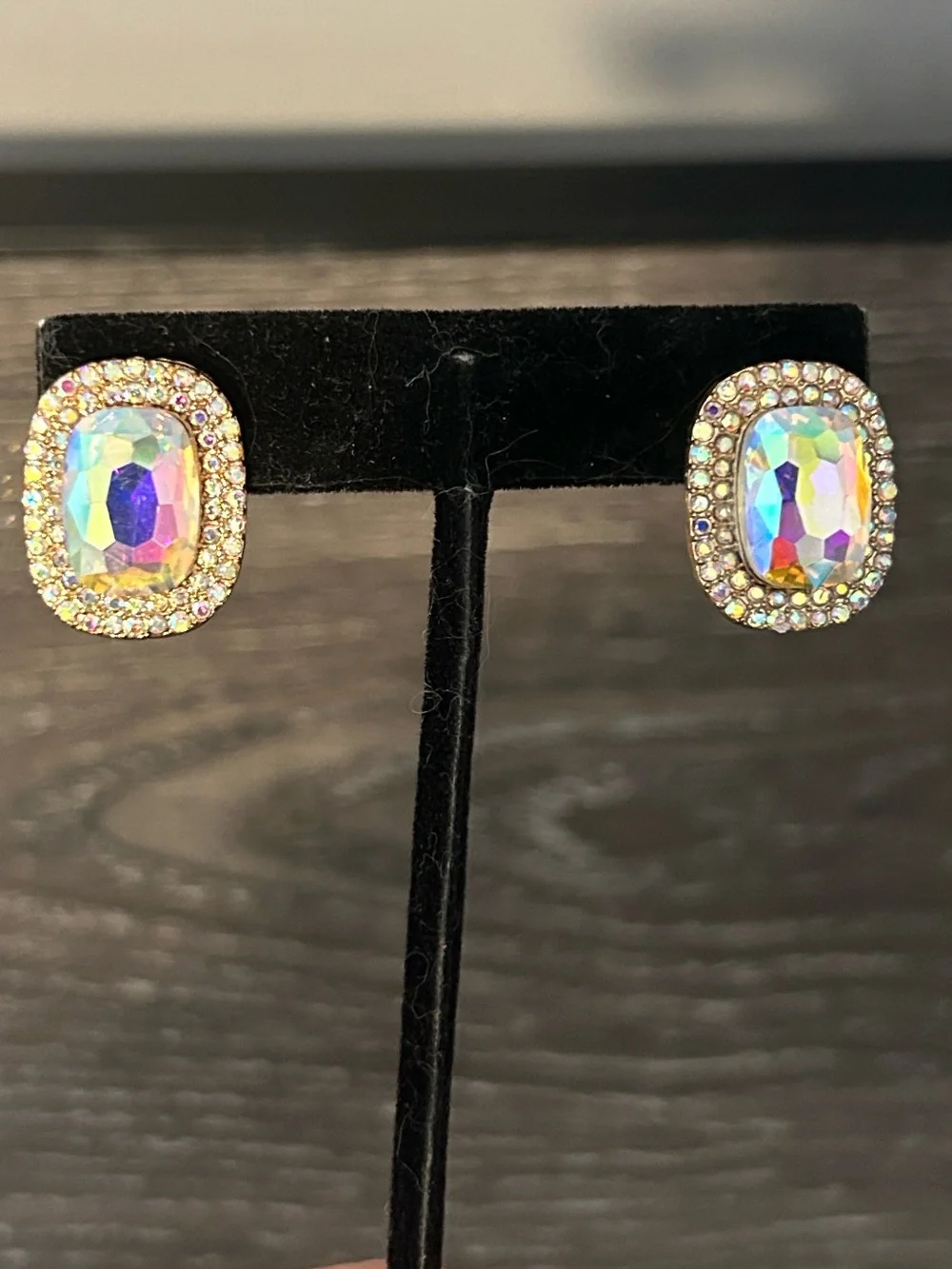 Iridescent crystal stud earrings